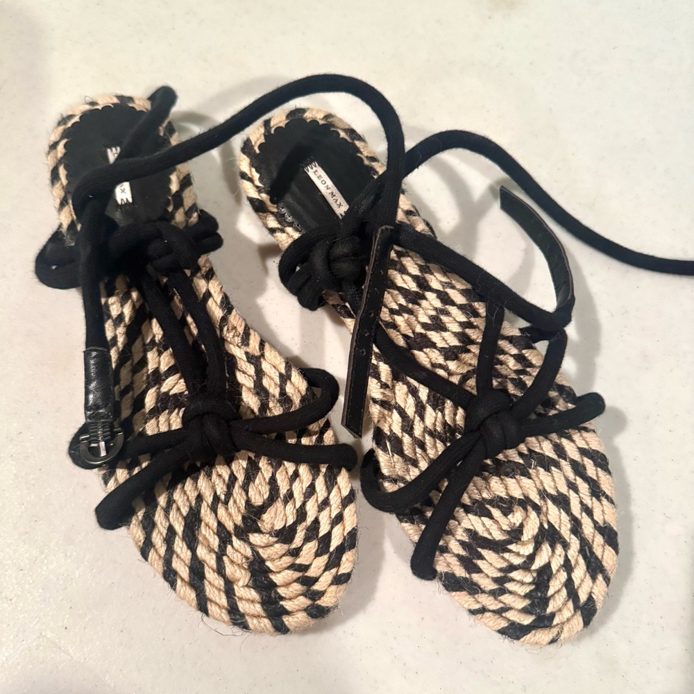 Leon Max Strappy Rope Knot Open Toe Flat Sandals Cream Black Size 7.5 - Picture 2 of 5